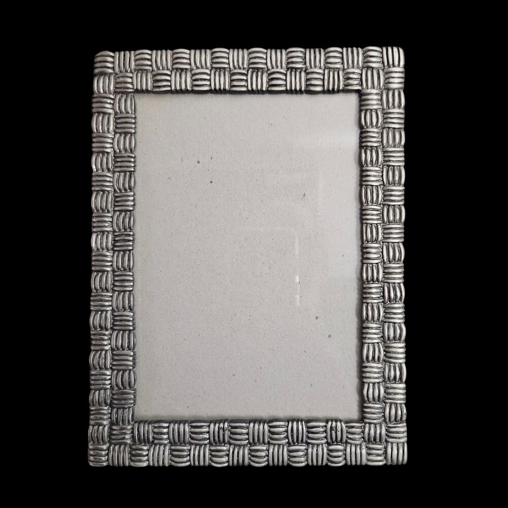 Vintage Pewter Woven Basket Weave 8.5x6.5 Photo Picture Frame Easel Display